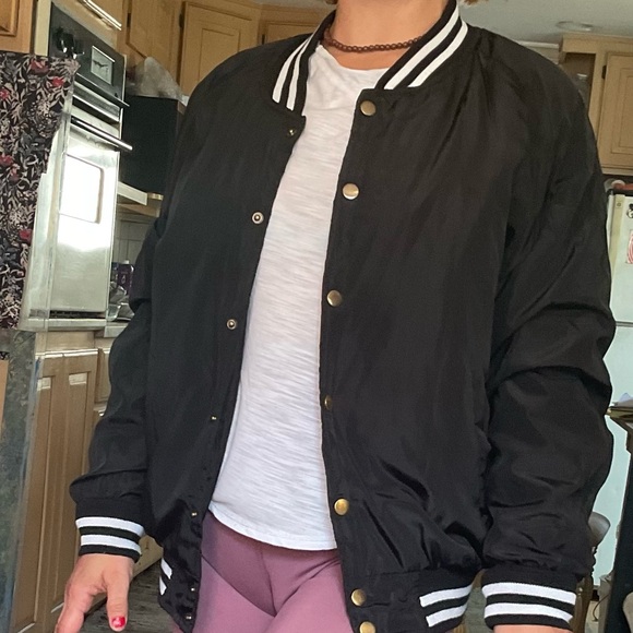 Vintage nylon bomber jacket - Picture 1 of 3